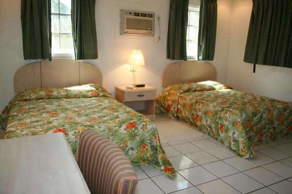 Nathan'S Lodge Kemps Bay Екстериор снимка